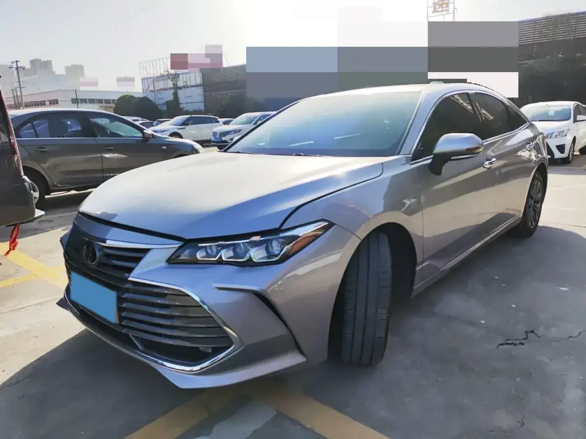 2019 Toyota Avalon 2.5L 209HP L4 8AT