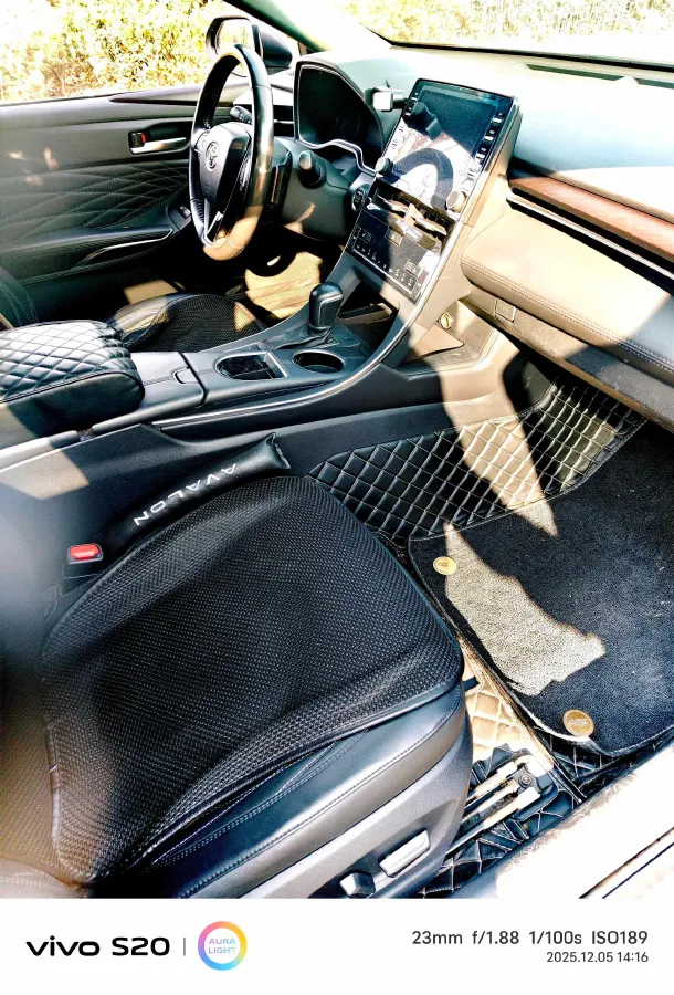 2019 Toyota Avalon 2.5L 209HP L4 8AT,autocango,china used car exporter,china ev exporter,chinese used car exporter,chinese used ev exporter