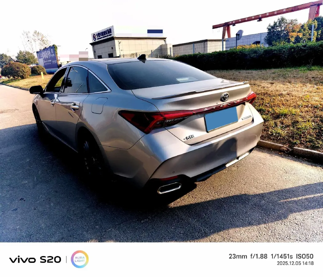 2019 Toyota Avalon 2.5L 209HP L4 8AT,autocango,china used car exporter,china ev exporter,chinese used car exporter,chinese used ev exporter