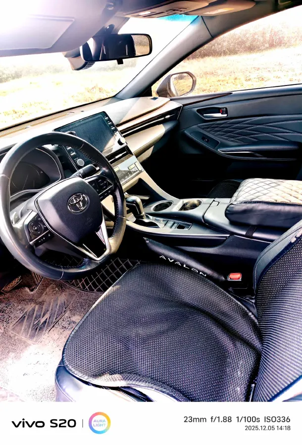 2019 Toyota Avalon 2.5L 209HP L4 8AT,autocango,china used car exporter,china ev exporter,chinese used car exporter,chinese used ev exporter