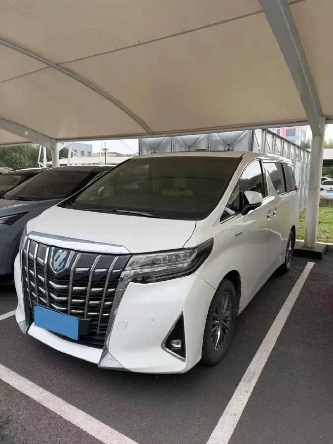 2021 Toyota Alphard 2.5L 117HP L4 E-CVT Hybrid