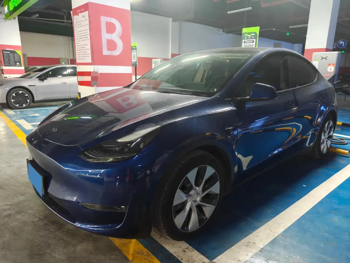 2021 Tesla Model Y BEV 60KWH