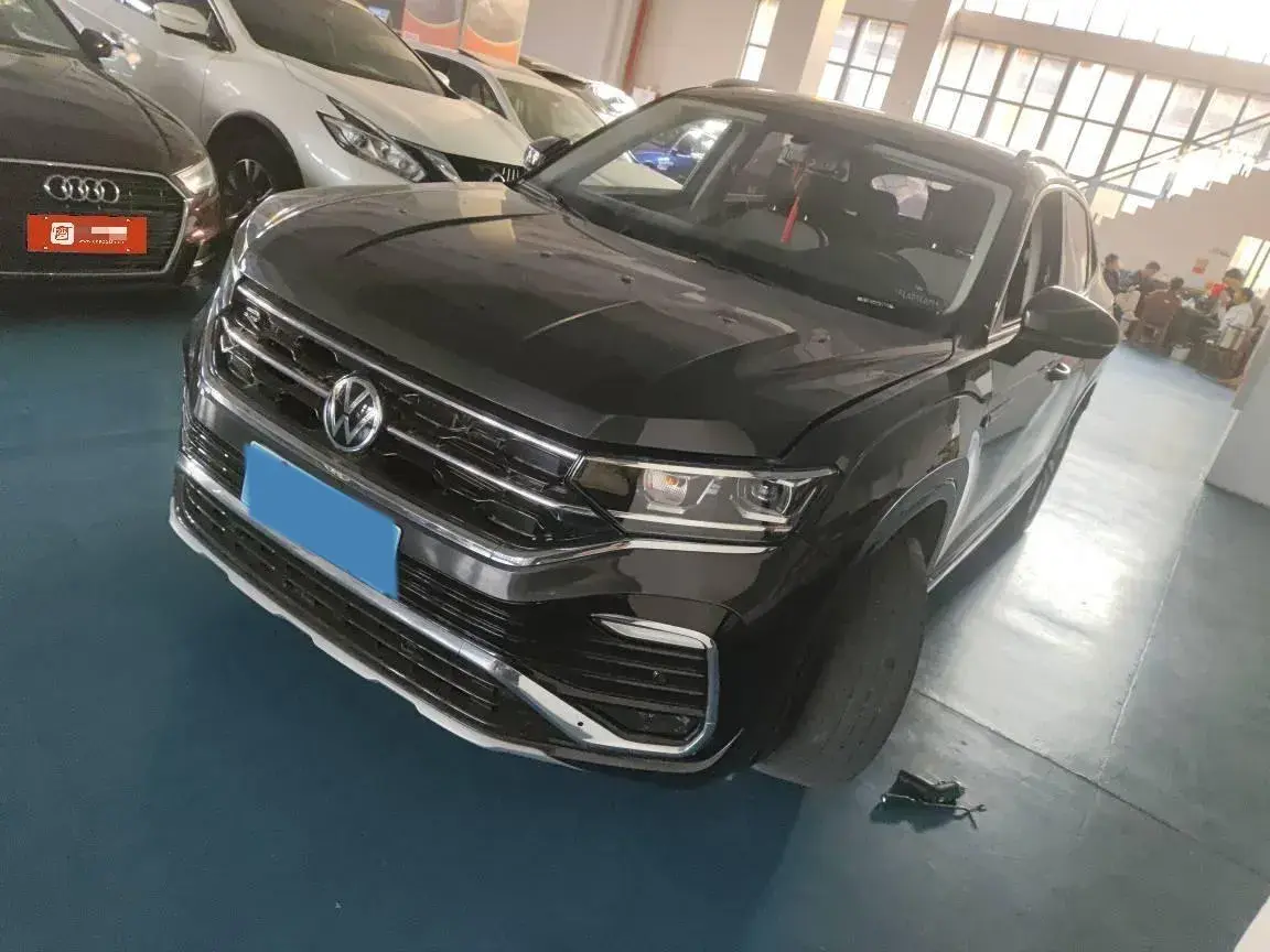 2020 Volkswagen Tayron X 2.0T 186HP L4 7DCT