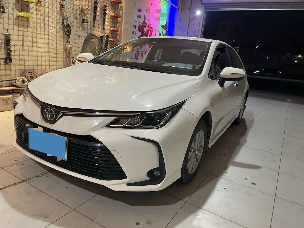 2019 Toyota Corolla 1.2T 116HP L4 CVT