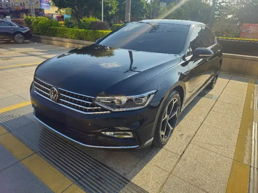 2023 Volkswagen Magotan 2.0T 186HP L4 7DCT