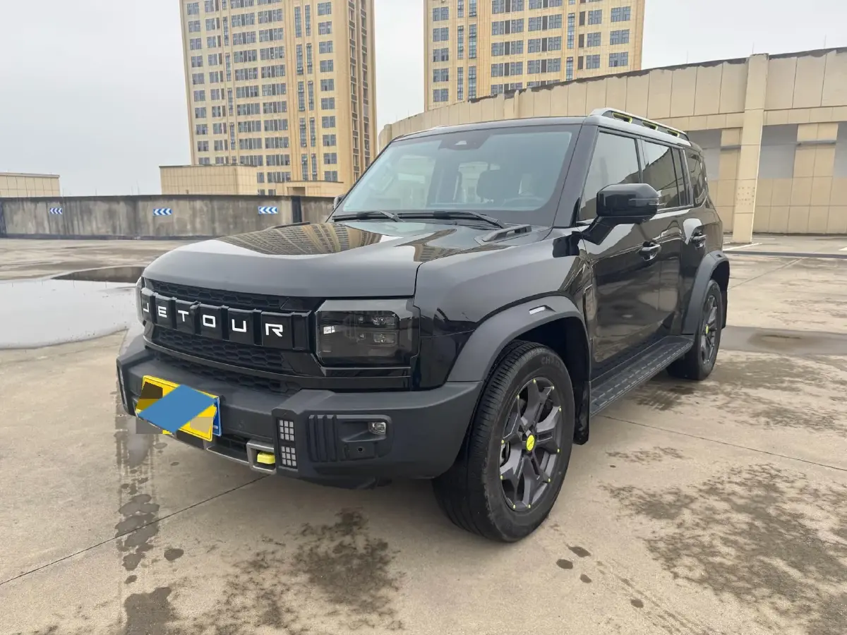 2023 Jetour Traveller 2.0T 254HP L4 7DCT