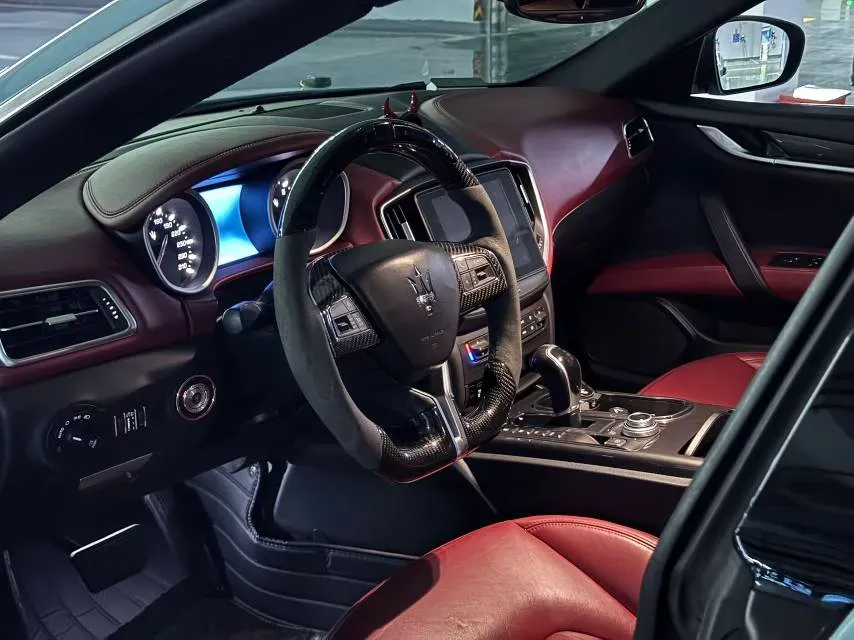 2018 Maserati Ghibli 3.0T 350HP V6 8AT,autocango,china used car exporter,china ev exporter,chinese used car exporter,chinese used ev exporter