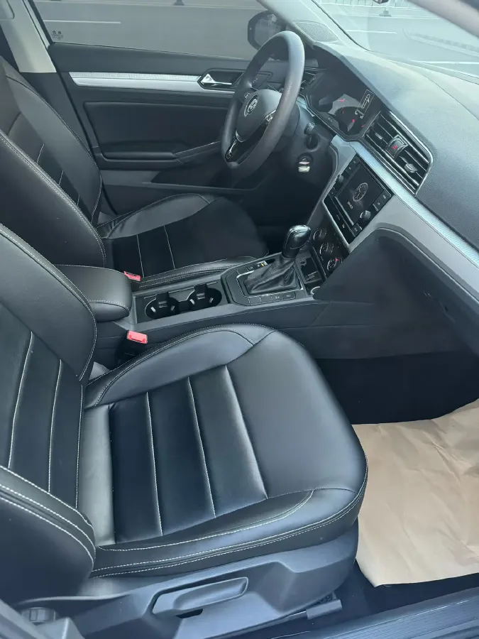 2019 WuLing HongGuang 1.5L 99HP L4 6MT,autocango,china used car exporter,china ev exporter,chinese used car exporter,chinese used ev exporter