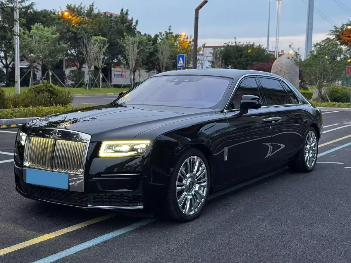 2021 Rolls-Royce Ghost 6.7T 571HP V12 8AT