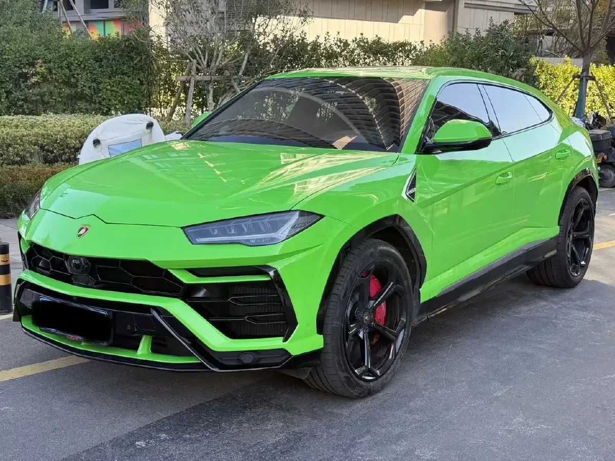 2018 Lamborghini Urus 4.0T 650HP V8 8AT