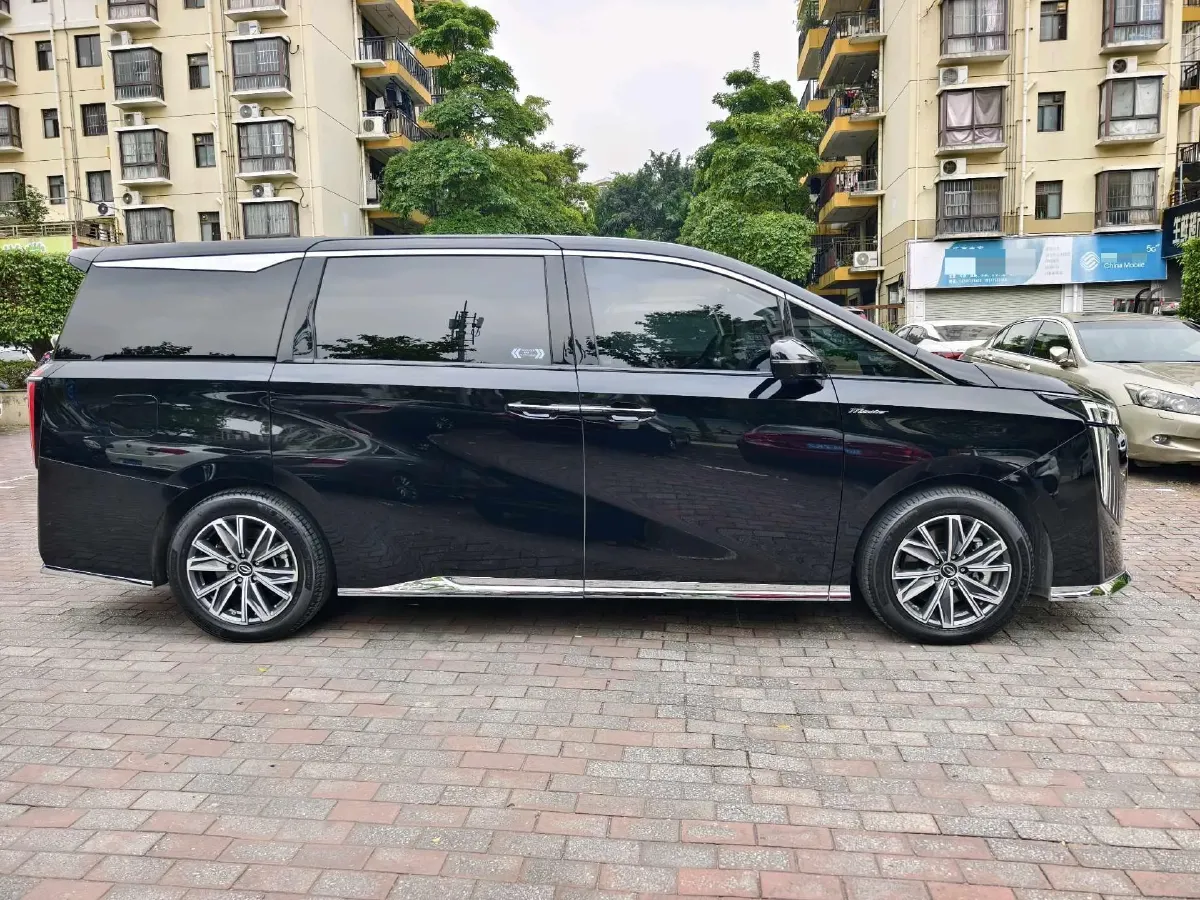 2024 GAC Trumpchi M8 2.0T 190HP L4 2DHT Hybrid,autocango,china used car exporter,china ev exporter,chinese used car exporter,chinese used ev exporter