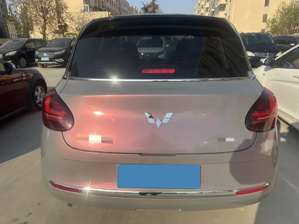 2023 WuLing BinGuo BEV 31.9KWH,autocango,china used car exporter,china ev exporter,chinese used car exporter,chinese used ev exporter