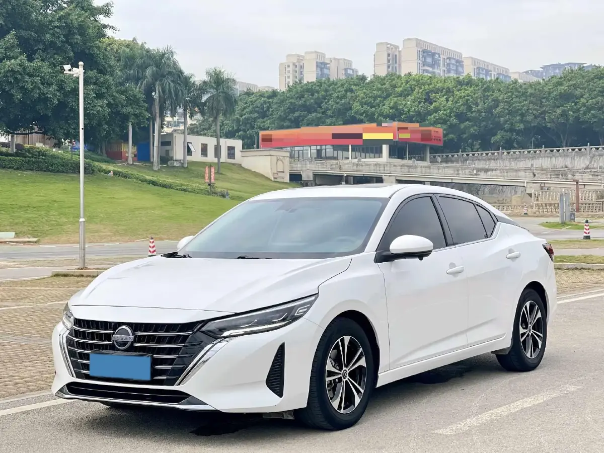 2023 Nissan Sylphy 1.6L 135HP L4 CVT