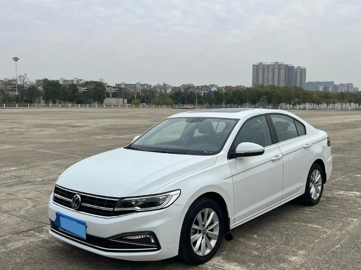 2021 Volkswagen Bora 1.5L 113HP L4 6AT 2021 Volkswagen Bora 1.5L 113HP L4 6AT