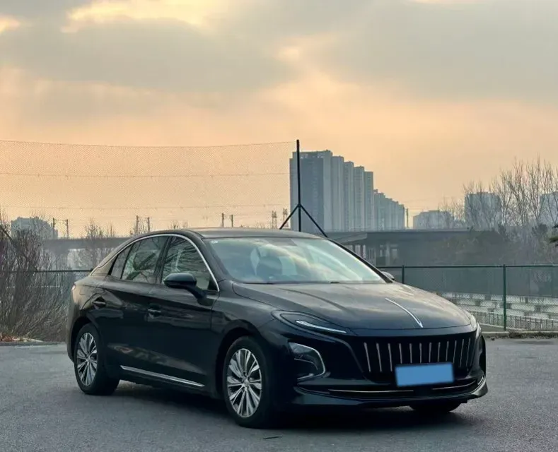 2024 HongQi E-QM5 BEV 72KWH,autocango,china used car exporter,china ev exporter,chinese used car exporter,chinese used ev exporter