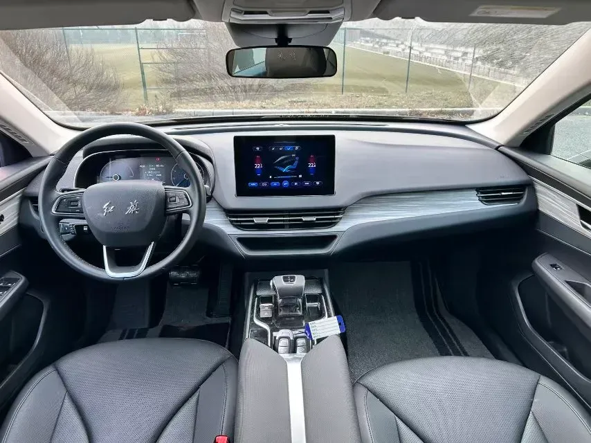 2024 HongQi E-QM5 BEV 72KWH,autocango,china used car exporter,china ev exporter,chinese used car exporter,chinese used ev exporter