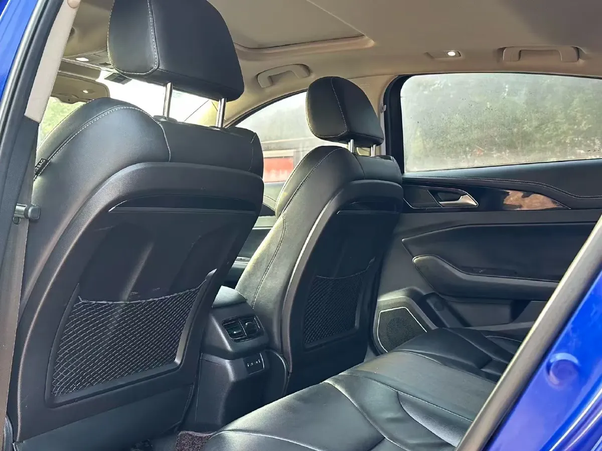 2019 HongQi H5 1.8T 180HP L4 6AT,autocango,china used car exporter,china ev exporter,chinese used car exporter,chinese used ev exporter