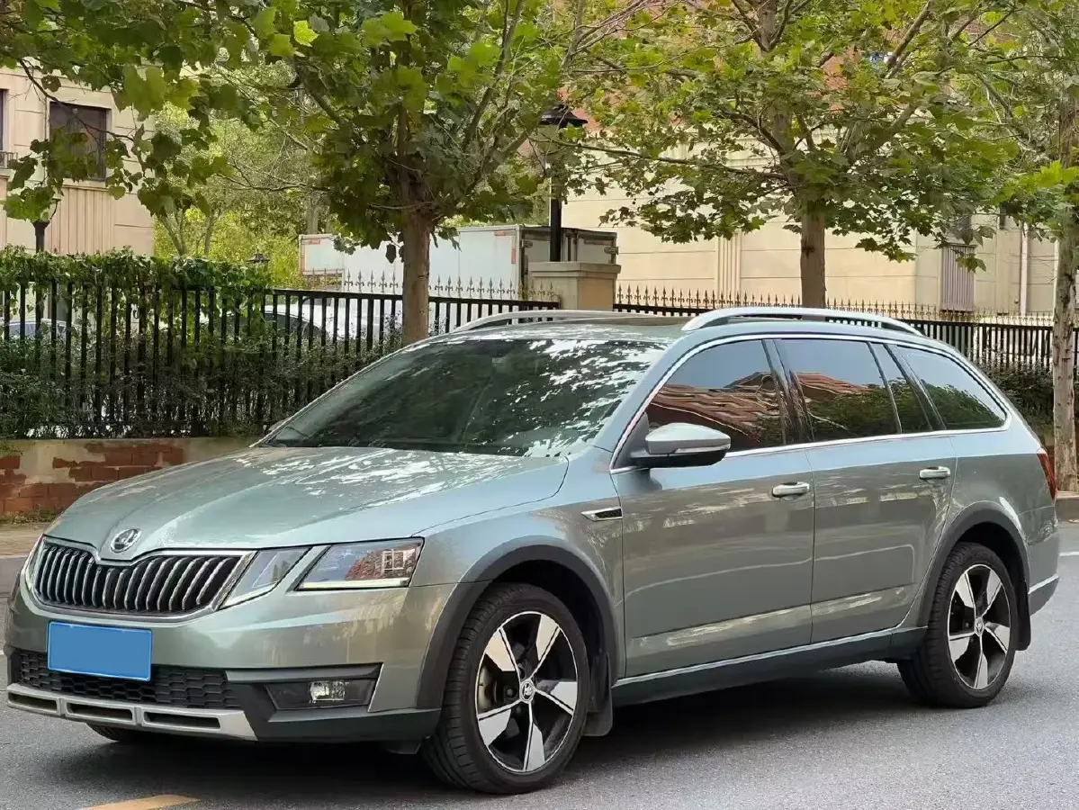 2018 Skoda Octavia 1.4T 150HP L4 7DCT