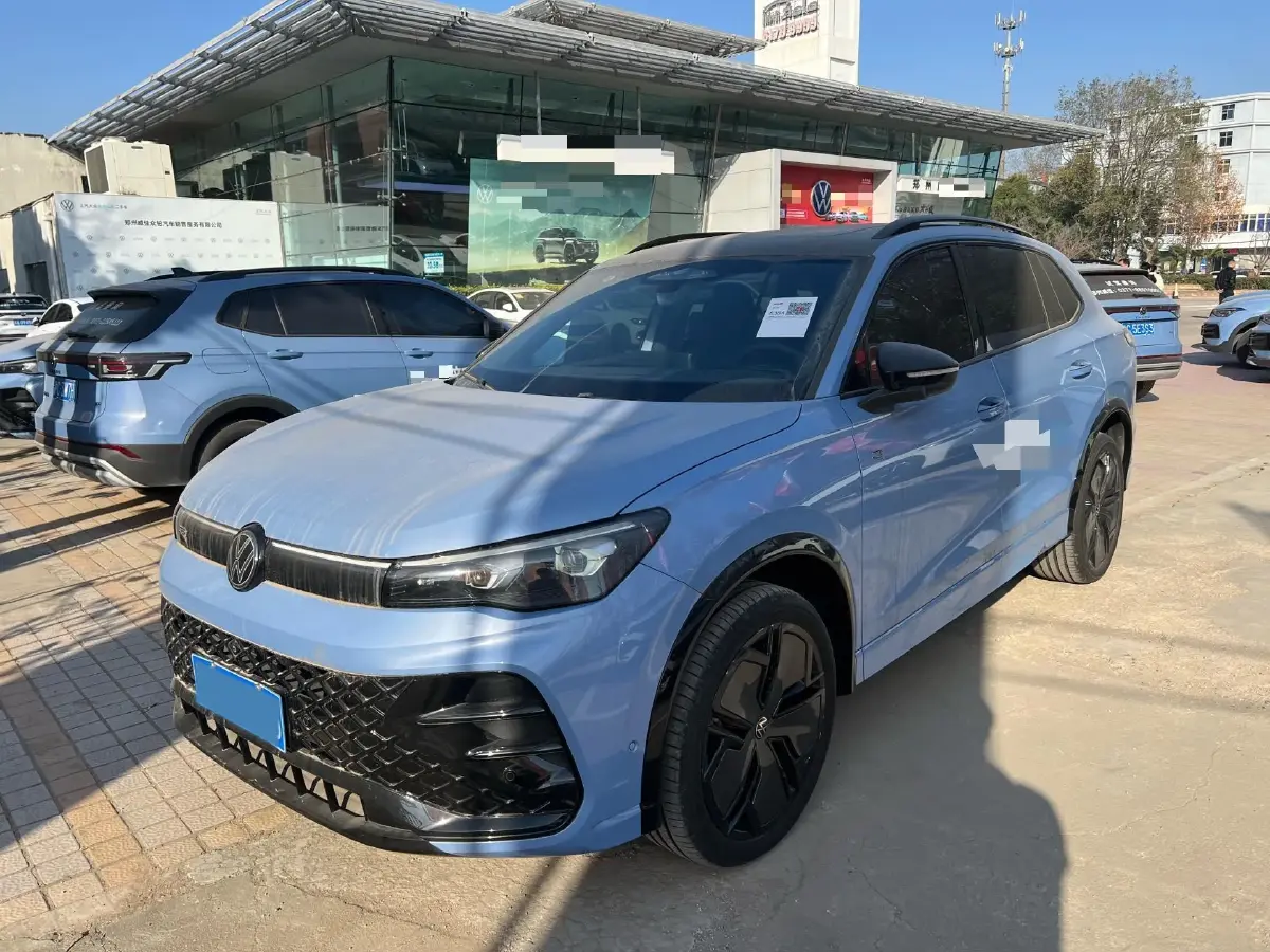 2024 Volkswagen Tiguan L 2.0T 220HP L4 7DCT