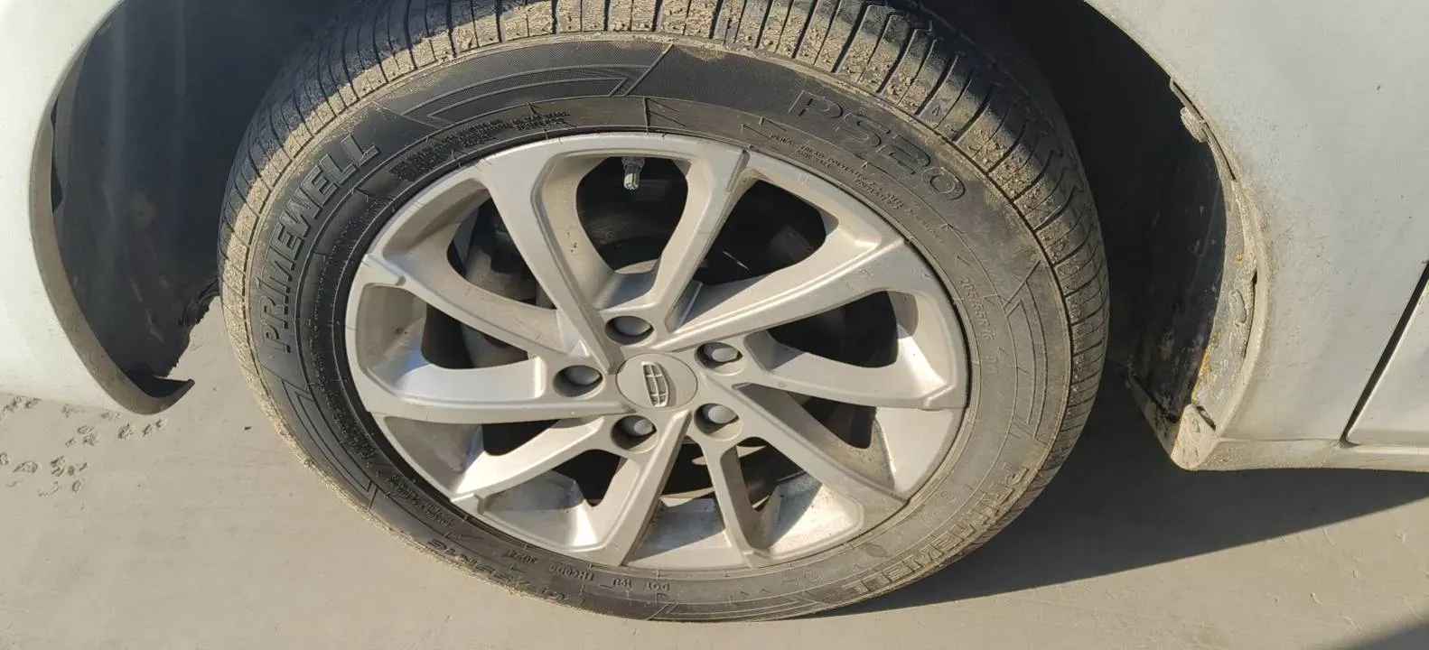 2021 BaoJun 530 1.5T 147HP L4 CVT,autocango,china used car exporter,china ev exporter,chinese used car exporter,chinese used ev exporter