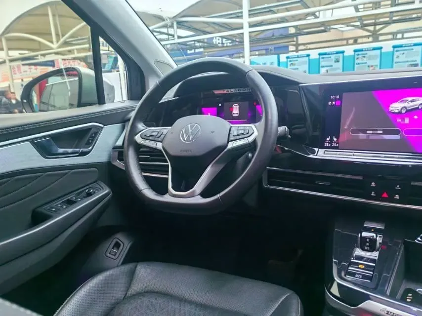 2022 Volkswagen Talagon 2.0T 220HP L4 7DCT,autocango,china used car exporter,china ev exporter,chinese used car exporter,chinese used ev exporter