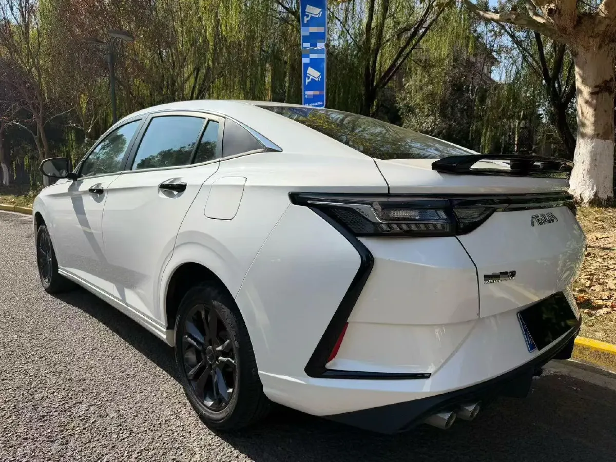 2023 DongFeng Aeolus YiXuan 1.5L 125HP L4 6DCT,autocango,china used car exporter,china ev exporter,chinese used car exporter,chinese used ev exporter