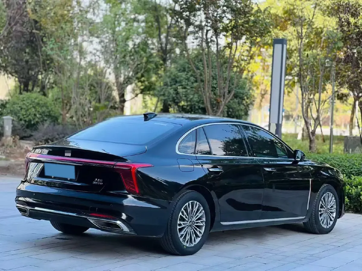 2023 HongQi H5 1.5T 169HP L4 7DCT,autocango,china used car exporter,china ev exporter,chinese used car exporter,chinese used ev exporter