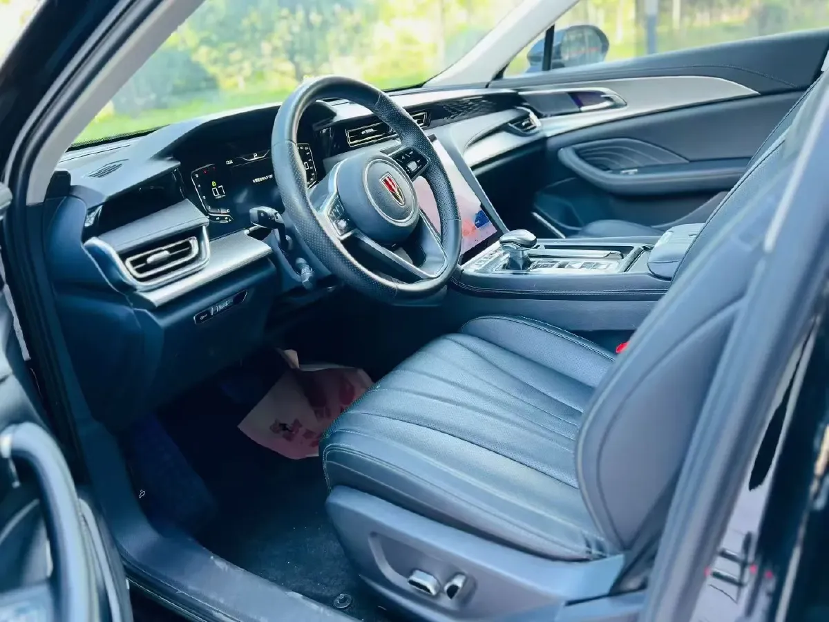 2023 HongQi H5 1.5T 169HP L4 7DCT,autocango,china used car exporter,china ev exporter,chinese used car exporter,chinese used ev exporter