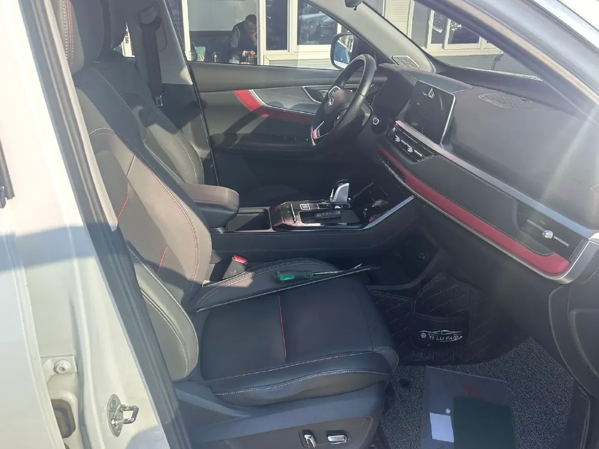 2021 Chery Tiggo 7 1.6T 197HP L4 7DCT,autocango,china used car exporter,china ev exporter,chinese used car exporter,chinese used ev exporter