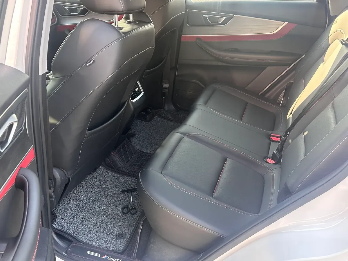 2021 Chery Tiggo 7 1.6T 197HP L4 7DCT,autocango,china used car exporter,china ev exporter,chinese used car exporter,chinese used ev exporter