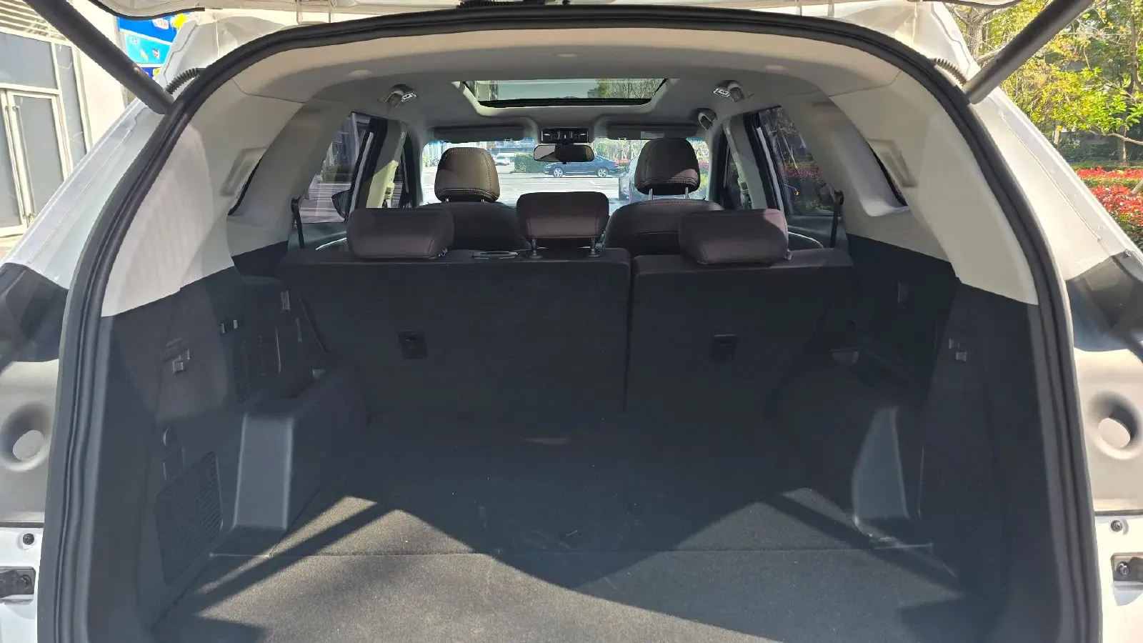 2024 Jetour X90 Plus 1.6T 197HP L4 7DCT,autocango,china used car exporter,china ev exporter,chinese used car exporter,chinese used ev exporter