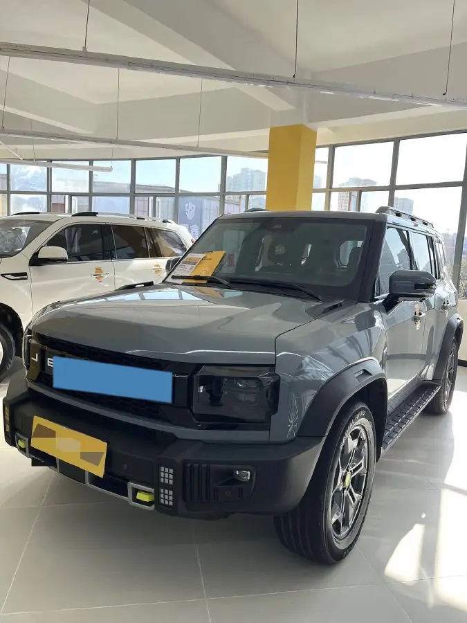 2023 Jetour Traveller 2.0T 254HP L4 7DCT