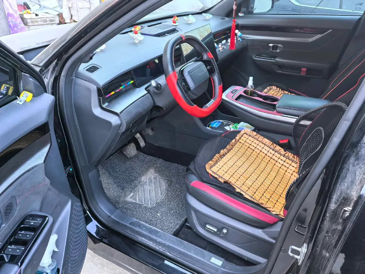 2022 Jetour DASHING 1.6T 197HP L4 7DCT,autocango,china used car exporter,china ev exporter,chinese used car exporter,chinese used ev exporter