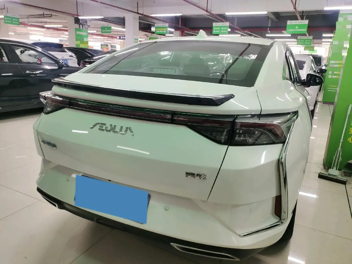 2021 DongFeng Aeolus YiXuan 1.5T 150HP L4 6DCT,autocango,china used car exporter,china ev exporter,chinese used car exporter,chinese used ev exporter
