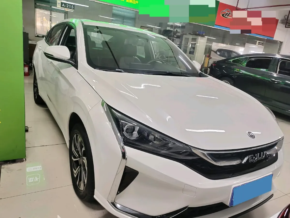 2021 DongFeng Aeolus YiXuan 1.5T 150HP L4 6DCT,autocango,china used car exporter,china ev exporter,chinese used car exporter,chinese used ev exporter