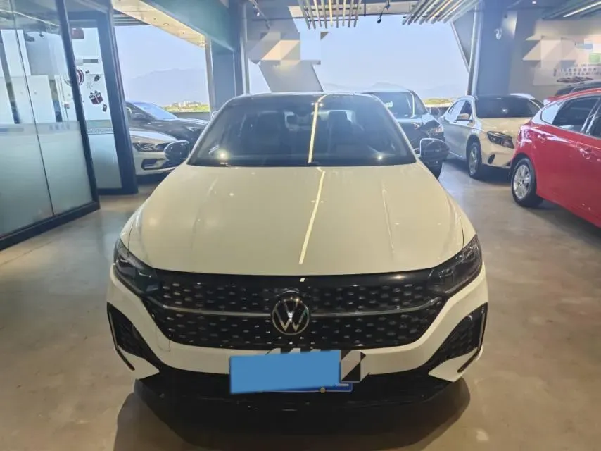 2023 Volkswagen Lavida 1.5T 160HP L4 7DCT,autocango,china used car exporter,china ev exporter,chinese used car exporter,chinese used ev exporter