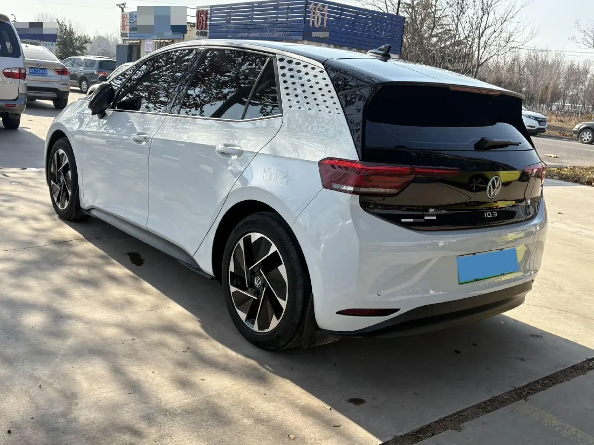 2025 Volkswagen ID.3 BEV 52.8KWH,autocango,china used car exporter,china ev exporter,chinese used car exporter,chinese used ev exporter