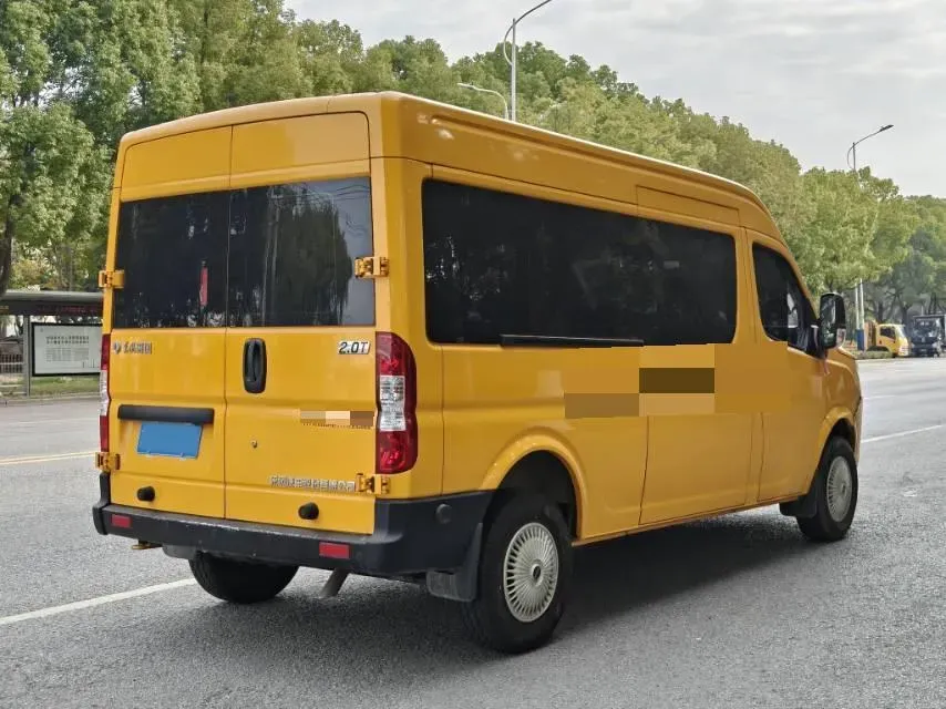 2023 DongFeng DFAC YuFeng 2.0T 136HP L4 7DCT,autocango,china used car exporter,china ev exporter,chinese used car exporter,chinese used ev exporter