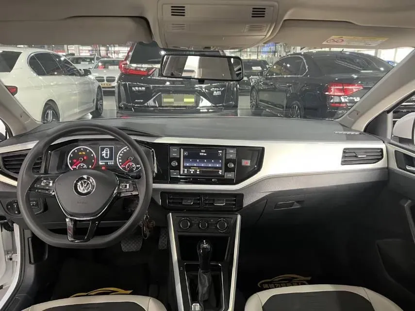 2019 Volkswagen Polo 1.5L 113HP L4 6AT,autocango,china used car exporter,china ev exporter,chinese used car exporter,chinese used ev exporter