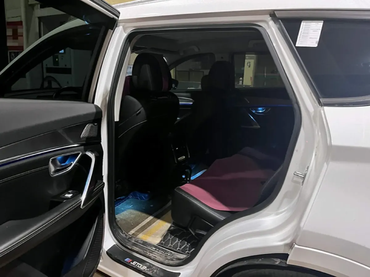 2021 Jetour X70 Plus 1.6T 197HP L4 7DCT,autocango,china used car exporter,china ev exporter,chinese used car exporter,chinese used ev exporter