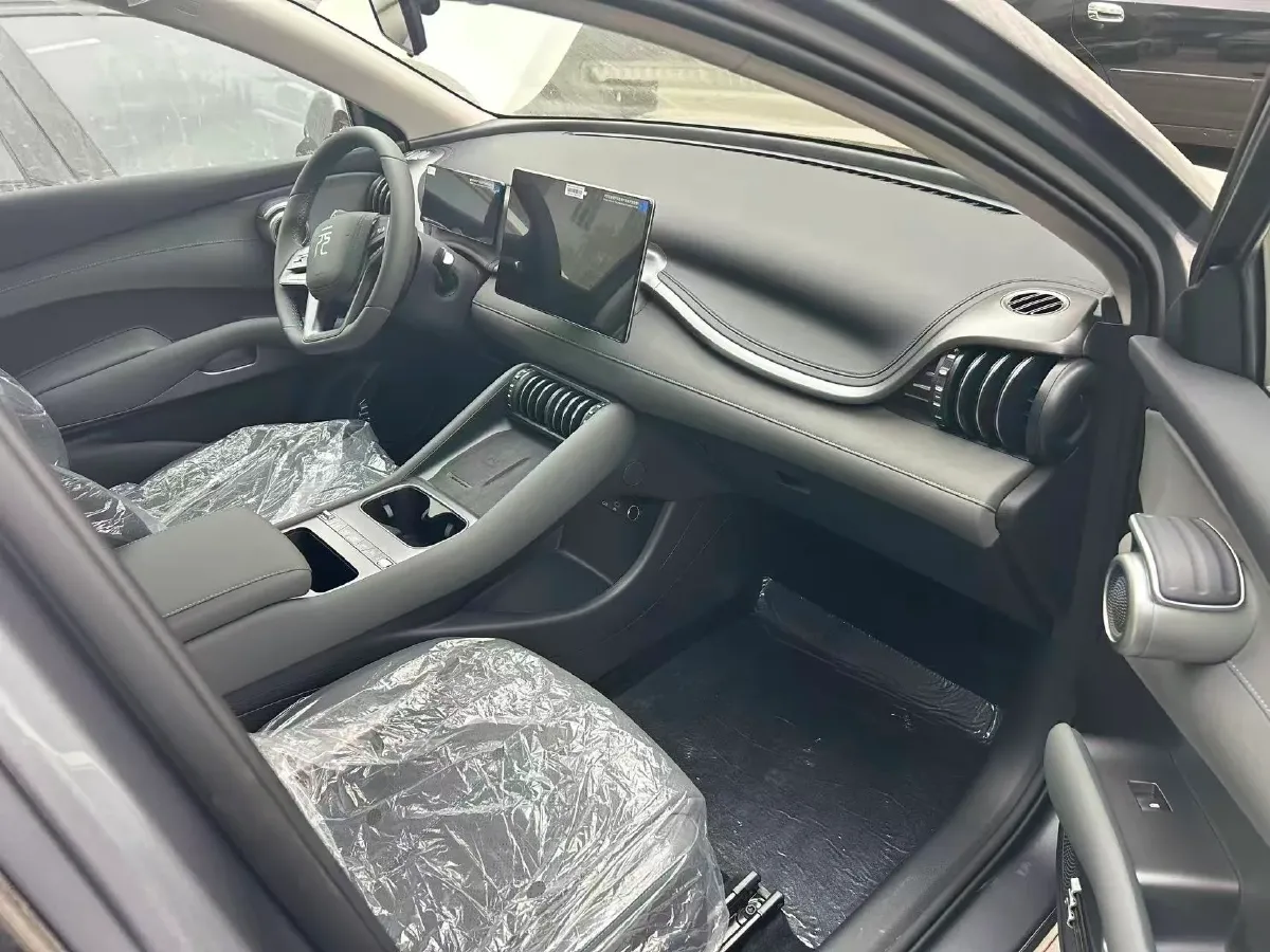 2025 BYD Yuan Plus BEV 60.48KWH,autocango,china used car exporter,china ev exporter,chinese used car exporter,chinese used ev exporter