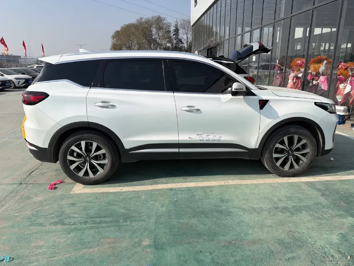 2021 Chery Tiggo 7 Plus 1.5T 156HP L4 CVT,autocango,china used car exporter,china ev exporter,chinese used car exporter,chinese used ev exporter