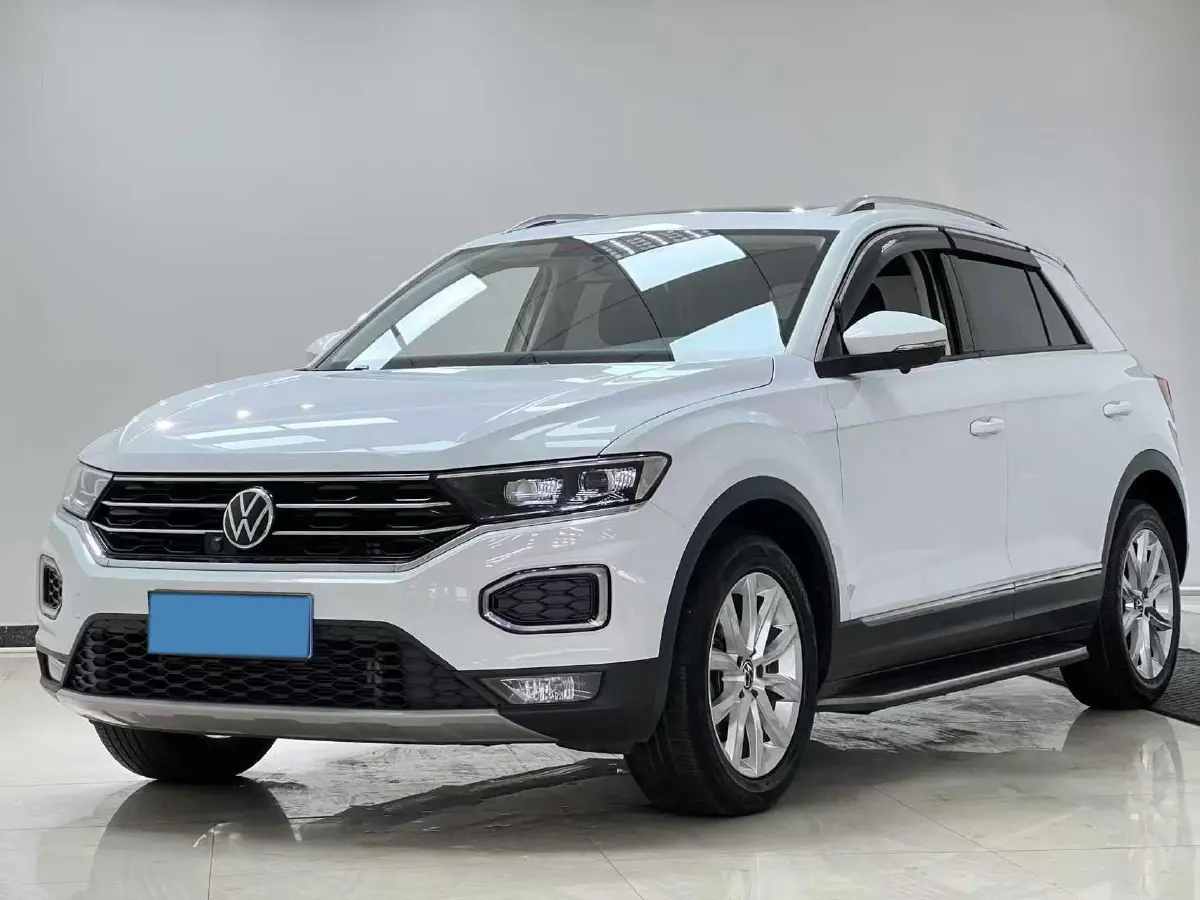 2022 Volkswagen T-Roc 1.4T 150HP L4 7DCT