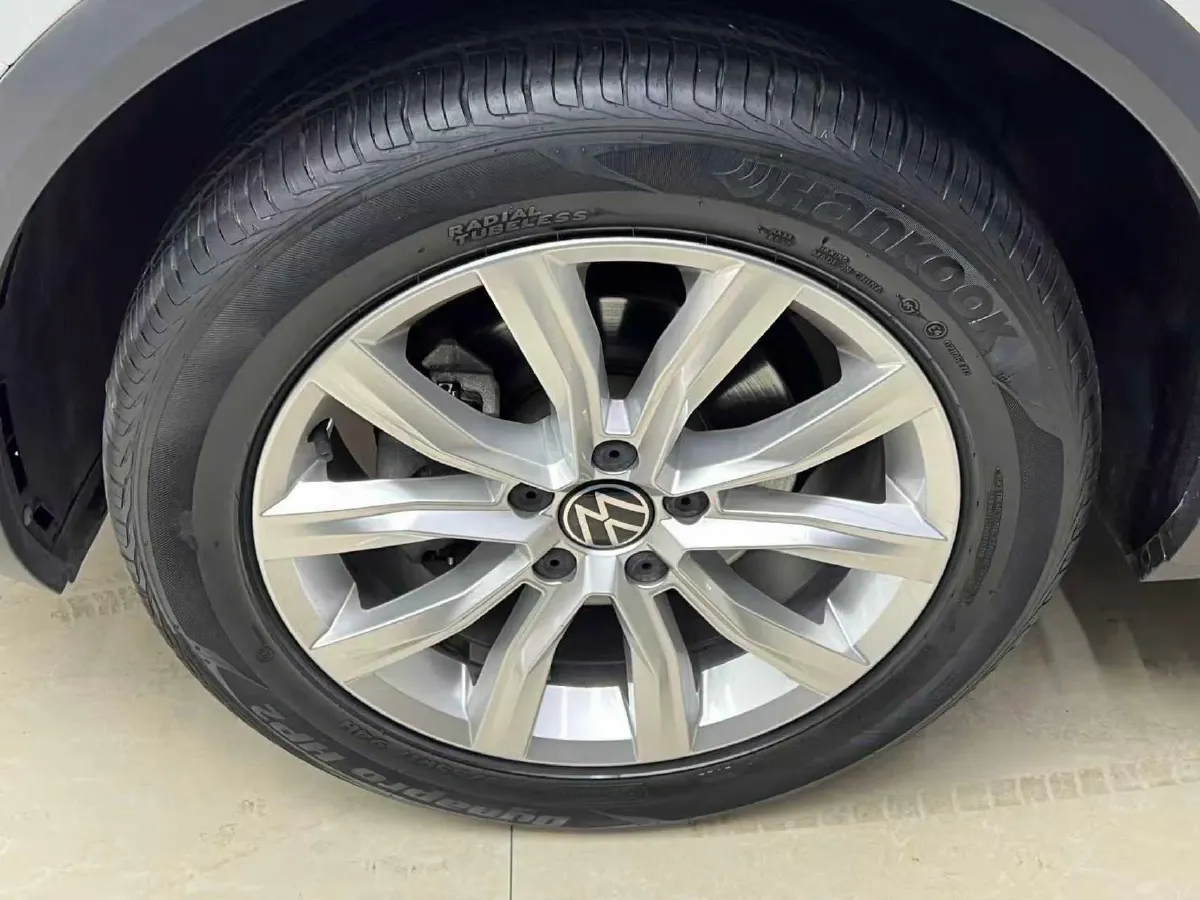 2022 Volkswagen T-Roc 1.4T 150HP L4 7DCT,autocango,china used car exporter,china ev exporter,chinese used car exporter,chinese used ev exporter