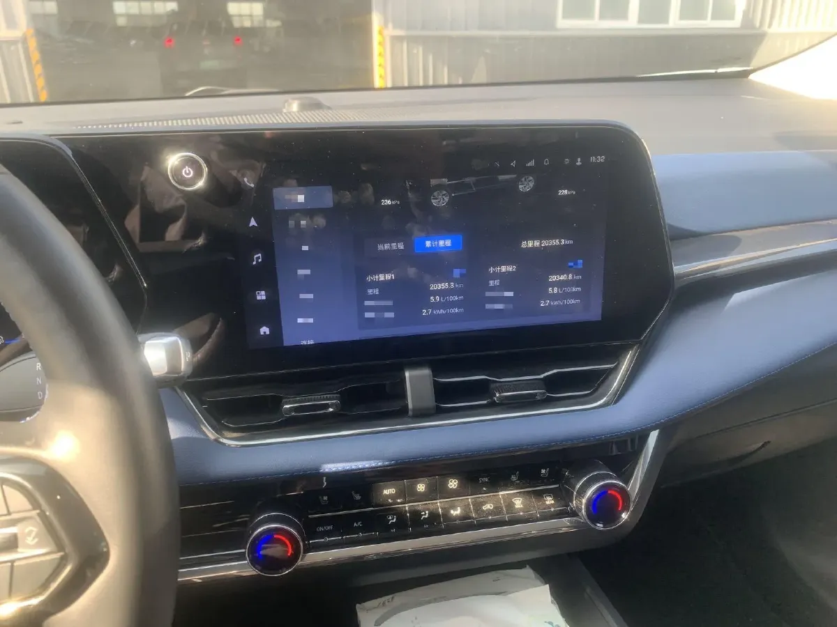 2024 Chevrolet EquinoxPlus 1.5T 180HP L4 2DHT PHEV 16.5KWH,autocango,china used car exporter,china ev exporter,chinese used car exporter,chinese used ev exporter