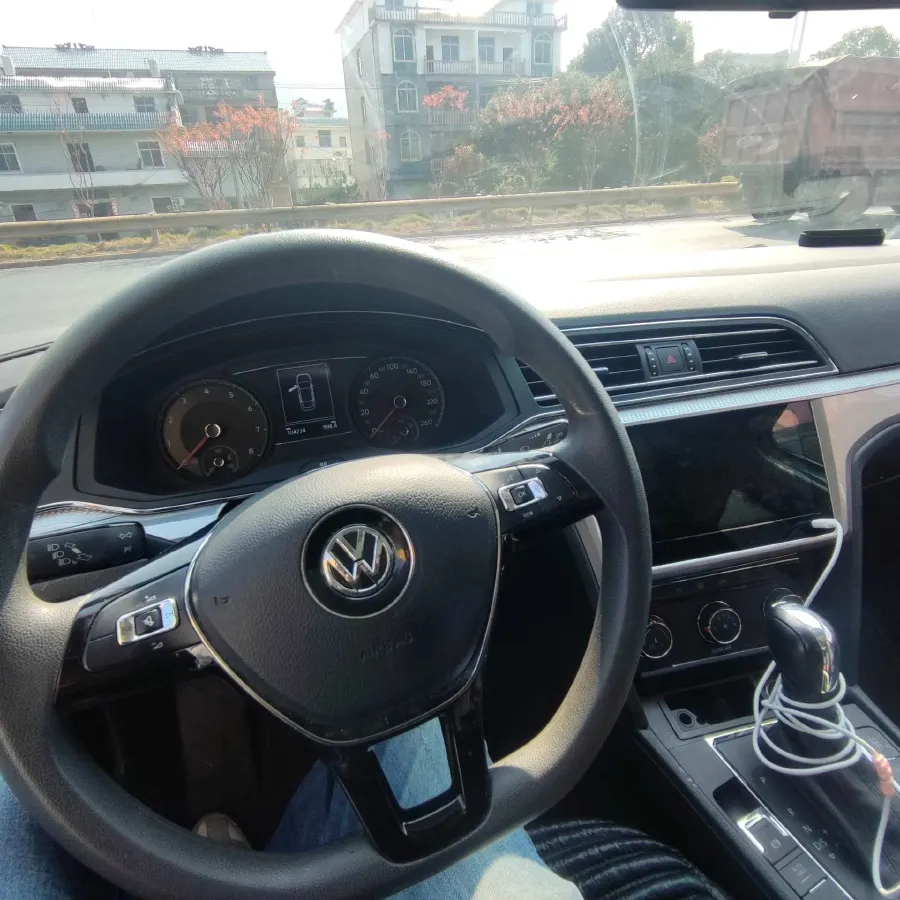 2019 Volkswagen Lamando 1.4T 131HP L4 7DCT,autocango,china used car exporter,china ev exporter,chinese used car exporter,chinese used ev exporter