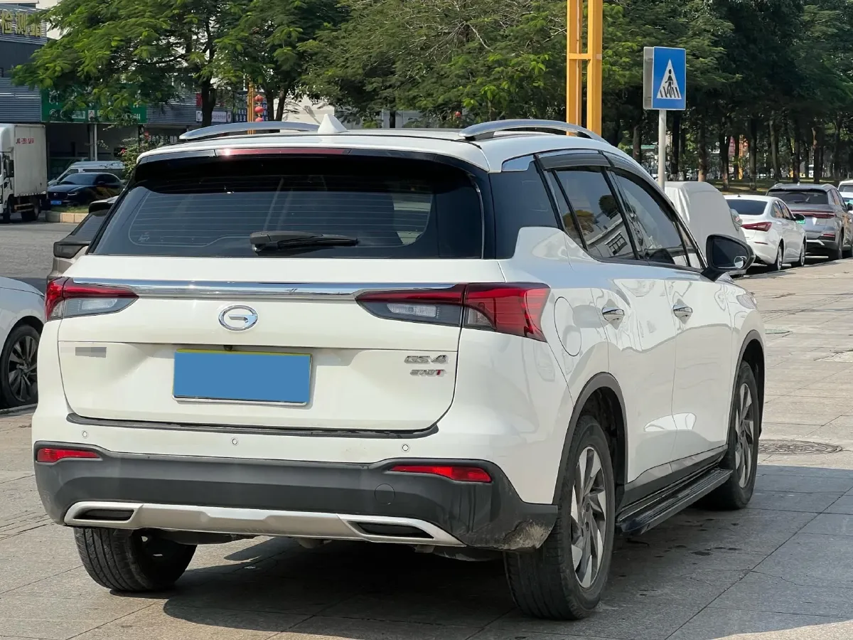 2021 GAC Trumpchi GS4 1.5T 169HP L4 6AT,autocango,china used car exporter,china ev exporter,chinese used car exporter,chinese used ev exporter
