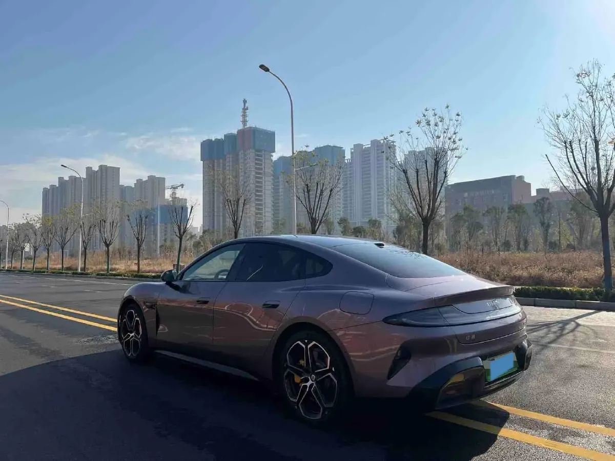 2024 MI SU7 BEV 73.6KWH,autocango,china used car exporter,china ev exporter,chinese used car exporter,chinese used ev exporter