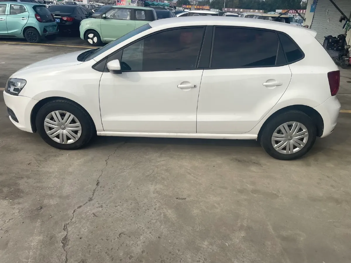 2018 ChangAn Eado 1.6L 128HP L4 5MT,autocango,china used car exporter,china ev exporter,chinese used car exporter,chinese used ev exporter