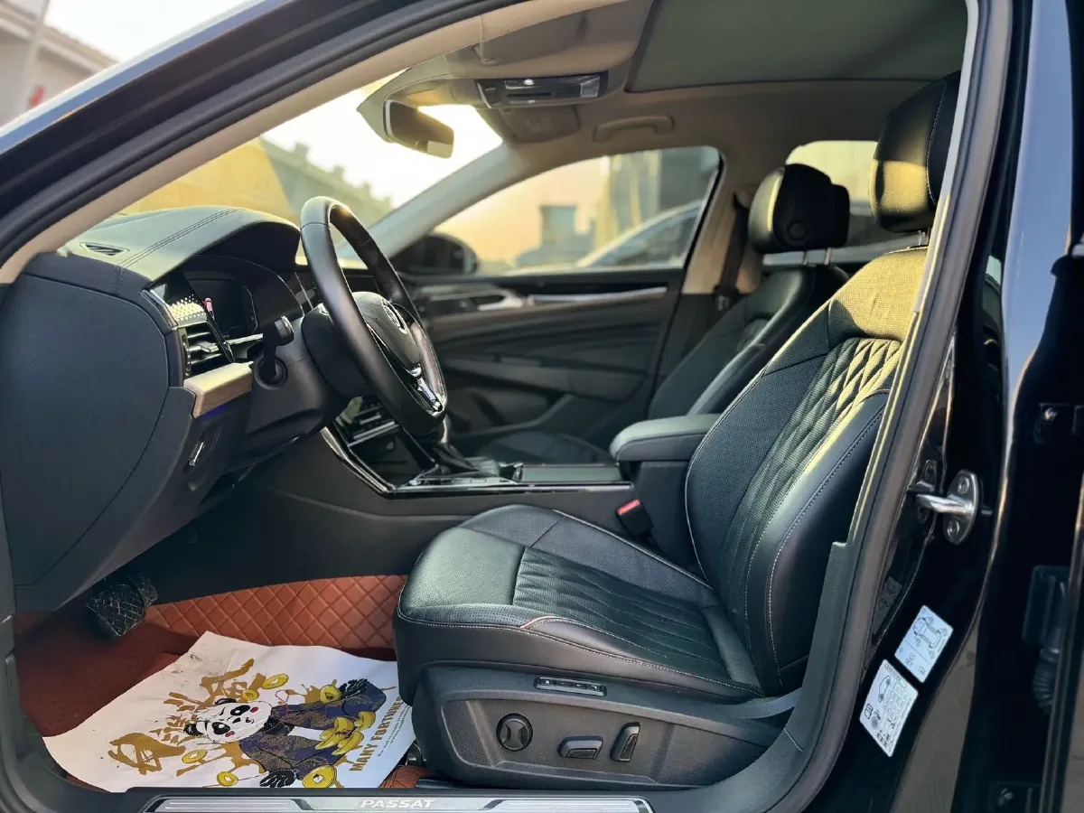 2020 Volkswagen Passat 2.0T 220HP L4 7DCT,autocango,china used car exporter,china ev exporter,chinese used car exporter,chinese used ev exporter